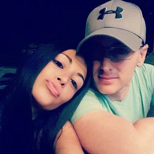 Meet your Posher, Julia dabomb